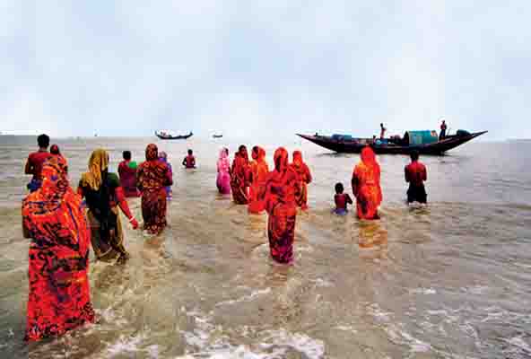 দুবলার চরে রাসমেলা