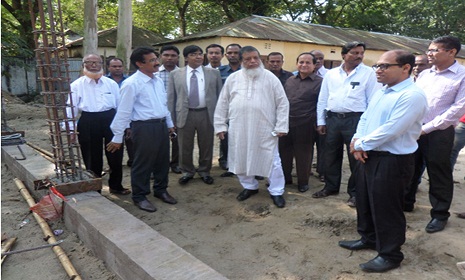 গাইবান্ধার বোনারপাড়া বিশ্ববিদ্যালয় কলেজ পরিদর্শন করেন