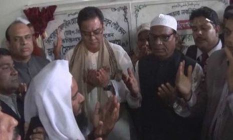 হোসেনপুর পৌর ভবন উদ্বোধন করলেন সৈয়দ আশরাফ