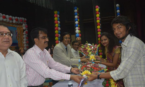 রাবিতে ২০১৫-২০১৬ শিক্ষাবর্ষের নবীনবরণ অনুষ্ঠিত