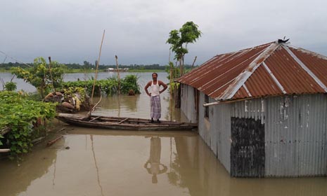 কুড়িগ্রামে ভয়াবহ বন্যা, পানিবন্দি সাড়ে চার লাখ মানুষ