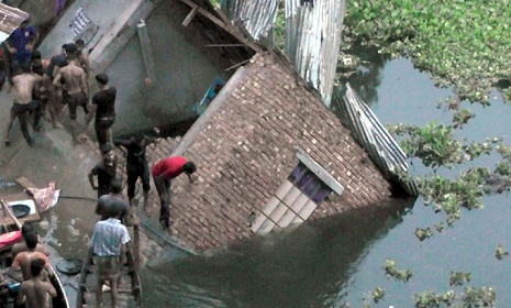 কাপ্তাই হ্রদে ভবন ধস, নিহত ৪