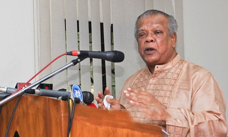 ‘শেখ হাসিনার নেতৃত্বে বাংলাদেশ এগিয়ে যাচ্ছে’