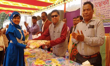 ‘শিক্ষা নয় সুশিক্ষাকে অগ্রাধিকার দিতে হবে’
