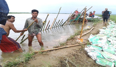 ‘জান দিমু তবুও শনির হাওরের বাঁধ ভাঙ্গতে দিমো না’