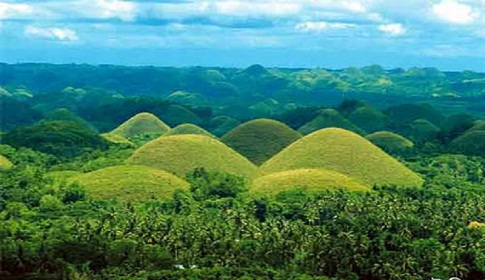 ভূটানের মোহময় প্রাকৃতিক সৌন্দর্য