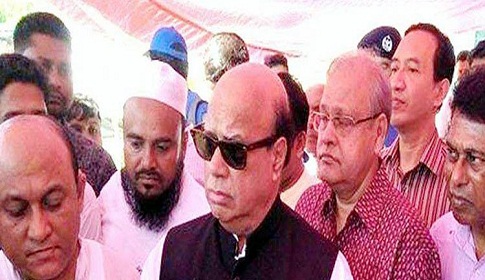 রোহিঙ্গাদের পাশাপাশি স্থানীয়দের চিকিৎসাও নিশ্চিত করছে সরকার : নাসিম