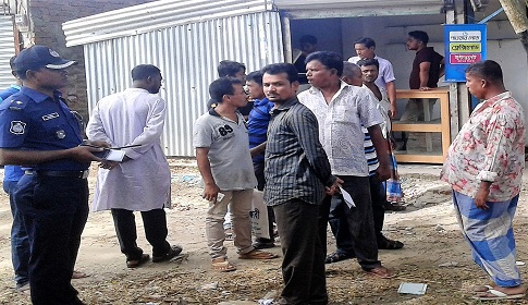 চাঁদপুরে শ্রমিক কল্যাণের নামে সিএনজি-স্কুটার থেকে চাঁদা আদায় বন্ধ