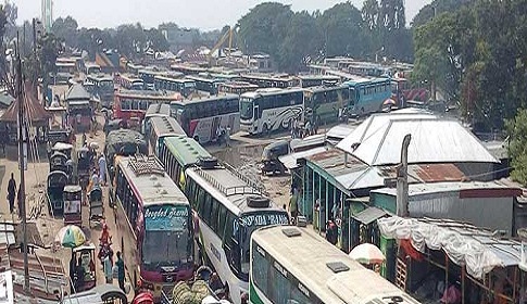 দৌলতদিয়ায় ৪ কিলোমিটার গাড়ির সারি