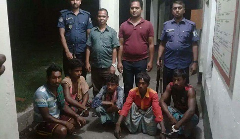শরীয়তপুরে ২০ দিনে ৫০০ জেলে আটক