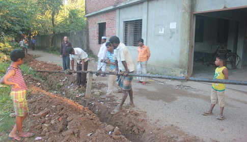 সাভারে অবৈধ গ্যাস সংযোগ বিচ্ছিন্ন