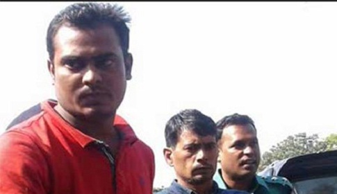 ডিভোর্স ঠেকাতে রাবি ছাত্রীকে তুলে নিয়ে যান স্বামী