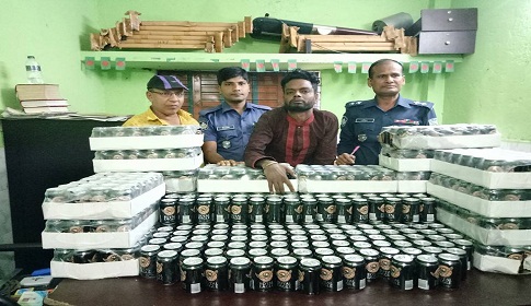 মাওয়া মহাসড়কে প্রাইভেটকার চাপায় একজন নিহত, বিয়ারসহ গ্রেফতার ১