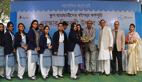 জীবনকে আনন্দ দেয়ার অন্যতম মাধ্যম হলো বই : আবু সায়ীদ