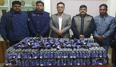 নিয়ামতপুরে ১২০০ বোতল ফেনসিডিল উদ্ধার
