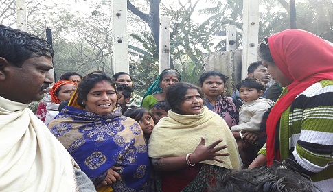 সিরাজদিখানে অগ্নিকাণ্ডে ৩৫ লাখ টাকার ক্ষতি, আহত ৫