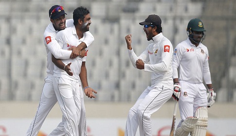 ১২৩ রানে অলআউট, খেলা শেষ!