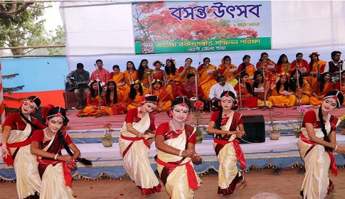 নওগাঁয় বসন্ত উৎসব পালিত