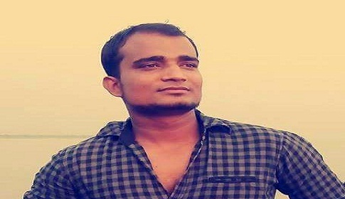 লোহাগড়ায় অস্ত্রসহ সন্ত্রাসী আটক
