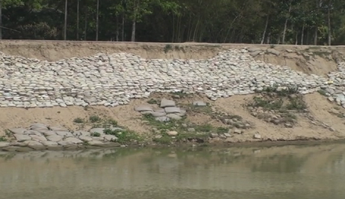 এবারও খোয়াই নদীর বাঁধ ভাঙার আশঙ্কা