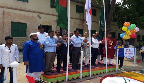 সিরাজদিখানে বার্ষিক ক্রীড়া প্রতিযোগিতার উদ্বোধন