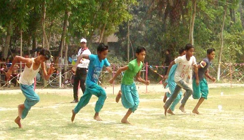 শ্রীপুরের তখলপুর দাখিল মাদ্রাসায় ক্রীড়ানুষ্ঠান