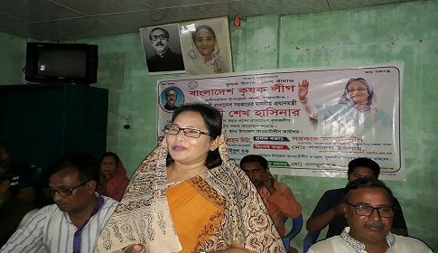 শেষ সময়ে কোমর বেঁধে নেমেছেন এমপি লিটাসহ আ.লীগের নেতাকর্মীরা