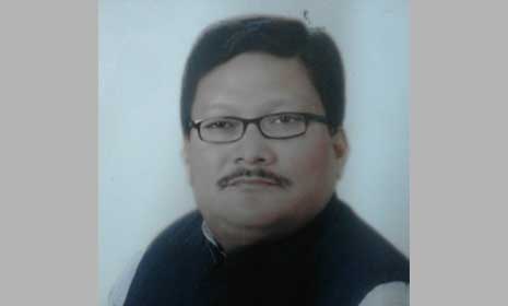পাশে দাঁড়ান মানুষেরই