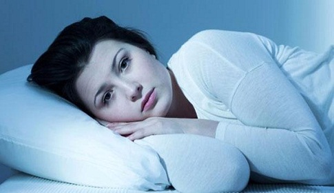 রাতে ঘুমের সমস্যা সমাধানে করণীয়