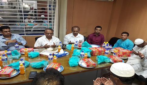 সিরাজদিখানে ব্যাংক এশিয়ার ইফতার মাহফিল