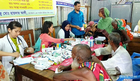 শেরপুরে পাকুরিয়ায় বিনামূল্যে চিকিৎসা সেবা ও ঔষধ বিতরণ