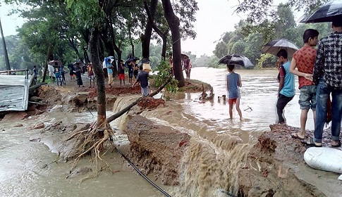 ভারি বর্ষণে কক্সবাজারের নিম্নাঞ্চল প্লাবিত