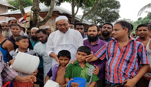 রাণীনগরে বিএনপির মনোনয়ন প্রত্যাশী প্রার্থী বুলুর গনসংযোগ