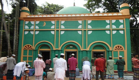 মোগল আমলে এক রাতে নির্মিত হয় নড়াইলের গোয়ালবাথান গ্রামের মুন্সিবাড়ি মসজিদ