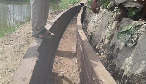 সলঙ্গায় জলাবদ্ধতা নিরসনে ড্রেন নির্মান কাজে ব্যাপক ঘাপলা