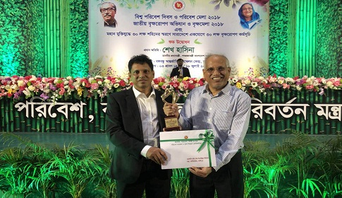 জাতীয় পরিবেশ পদক পেলো ওয়ালটন হাই-টেক ইন্ডাস্ট্রিজ