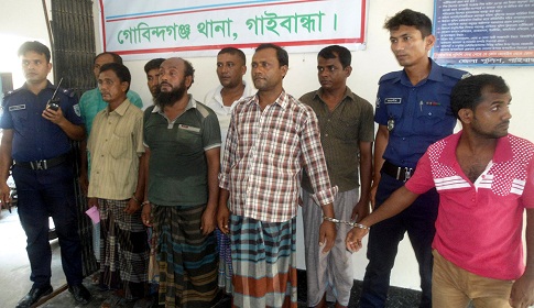 গোবিন্দগঞ্জে ৭ জুয়ারী আটক
