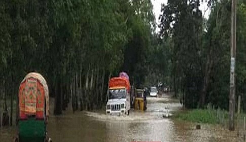 বান্দরবানের সঙ্গে রাঙ্গামাটির সড়ক যোগাযোগ বিচ্ছিন্ন