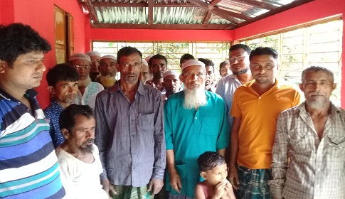 কেন্দুয়ায় সেচ প্রকল্পে বিদ্যুতের খুঁটি স্থাপনে বাধা, ৬ মাস ধরে খুঁটি স্থাপনের কাজ বন্ধ
