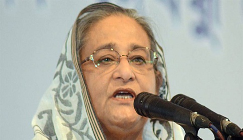 ‘কারে বসাবো, বসলে তো চেয়ার ছাড়ে না’