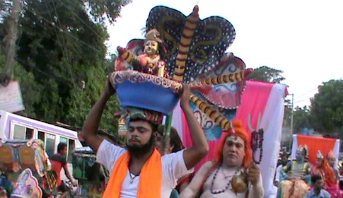 ধামরাইয়ে বর্ণাঢ্য আয়োজনে শ্রীকৃষ্ণের জন্মাষ্টমী উৎসব পালিত