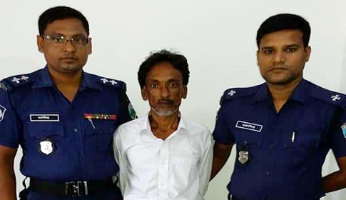 চাটমোহরে মেয়েকে ধর্ষণের মামলার আসামি সেই বাবা গ্রেফতার