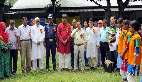 গোবিন্দগঞ্জে গ্রীষ্মকালীন ক্রীড়া প্রতিযোগিতার ফুটবল ফাইনাল অনুষ্ঠিত