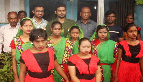 গোবিন্দগঞ্জে থ্রাব এর প্রতিনিধি দলের অনুভব অটিজম ও বুদ্ধিপ্রতিবন্ধী বিদ্যালয় পরিদর্শন