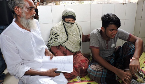 শিক্ষকের প্রহারে ছাত্র হাসপাতালে