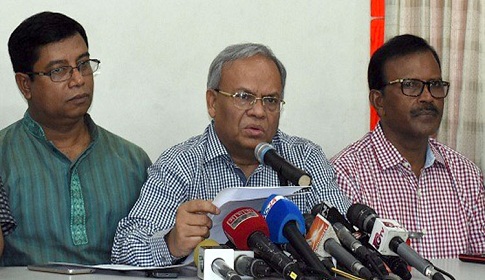 ‘রাষ্ট্রপক্ষ বিচারকার্য ছাড়াই রায় দেয়ার চাপ দিচ্ছে’