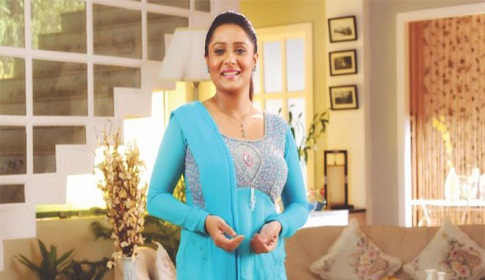 সংসার ভাঙার খবরটি সত্য নয় : অপি করিম