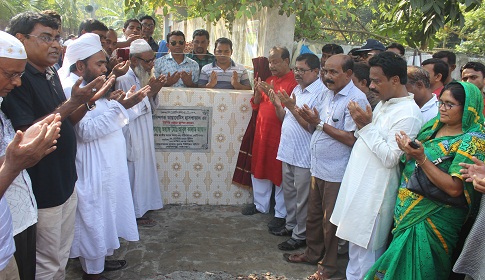 গোবিন্দগঞ্জ ডায়াবেটিস হাসপাতালের ভিত্তিপ্রস্তর স্থাপন 