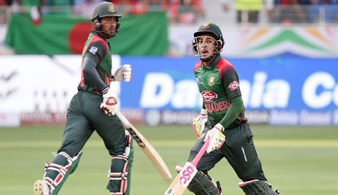 টস হেরে ব্যাটিংয়ে বাংলাদেশ