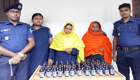 ঝিনাইদহে ফেন্সিডিলসহ মা-মেয়ে আটক